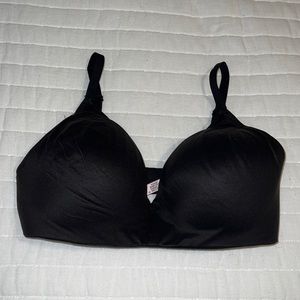 Incredible by Victoria Secret wireless full coverage bra